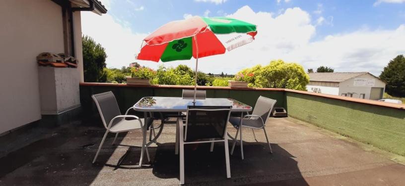 Appartement Studio Avec Terrasse Privatisee Marmande Kültér fotó