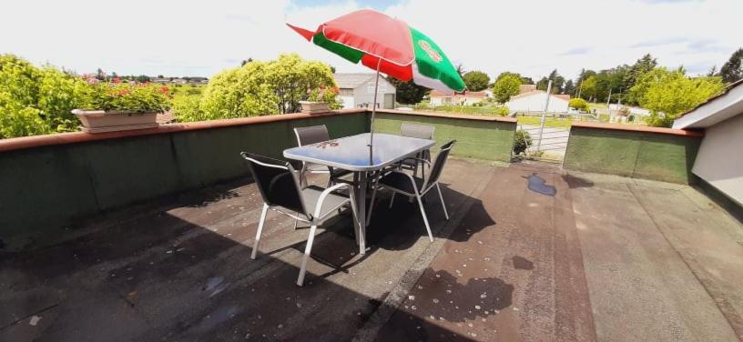 Appartement Studio Avec Terrasse Privatisee Marmande Kültér fotó